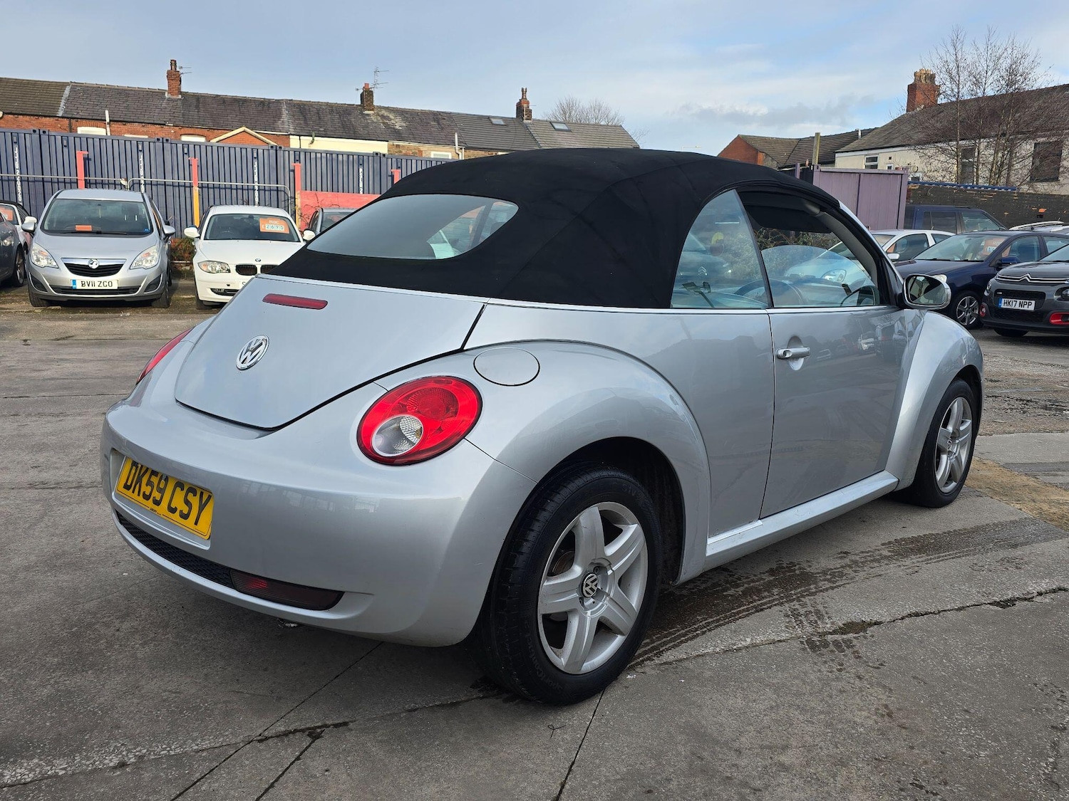 Used Volkswagen Beetle for sale - 77314665: Photo 6