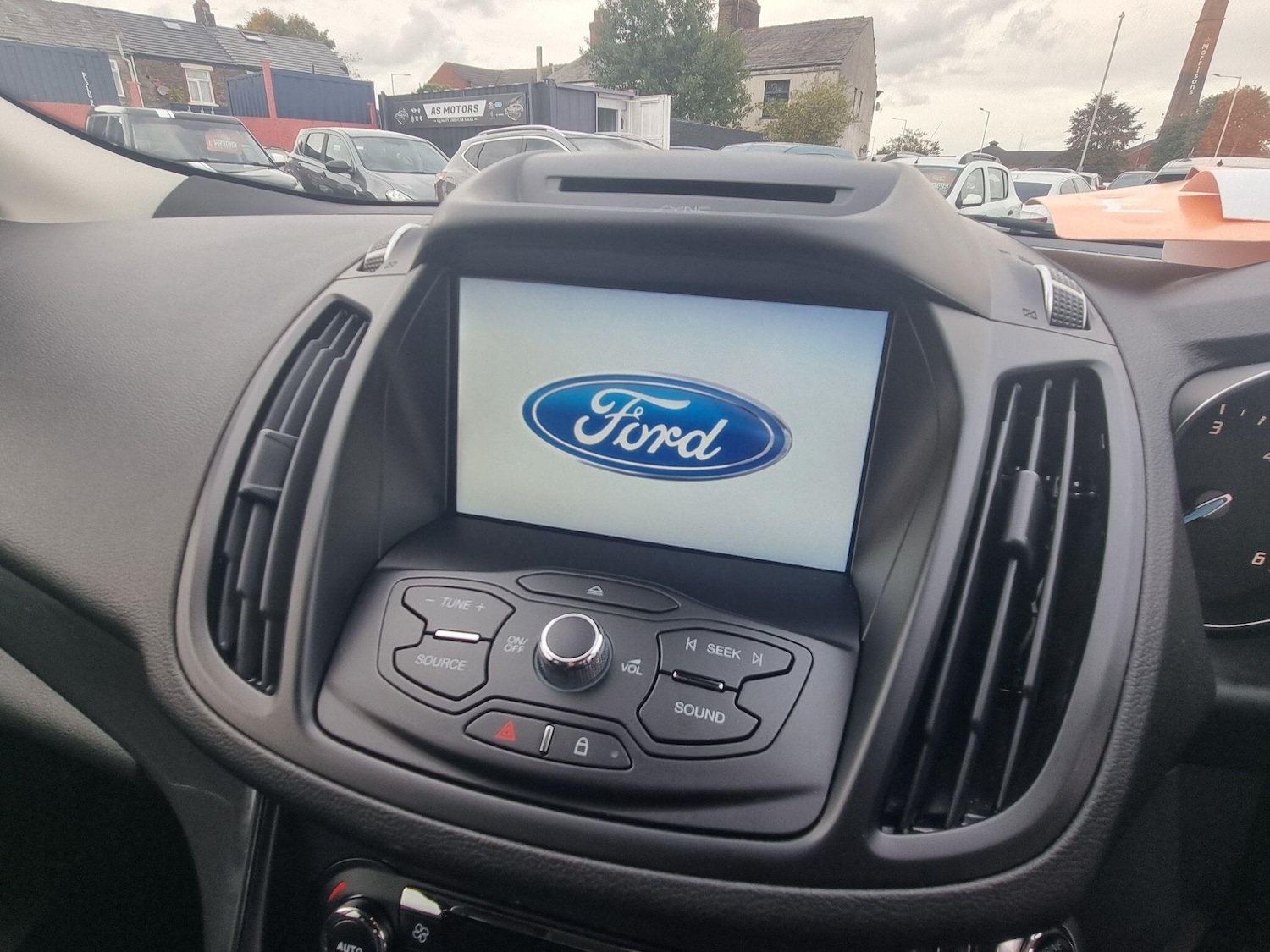 Used Ford Kuga 2016 for sale - 76371369: Photo 10