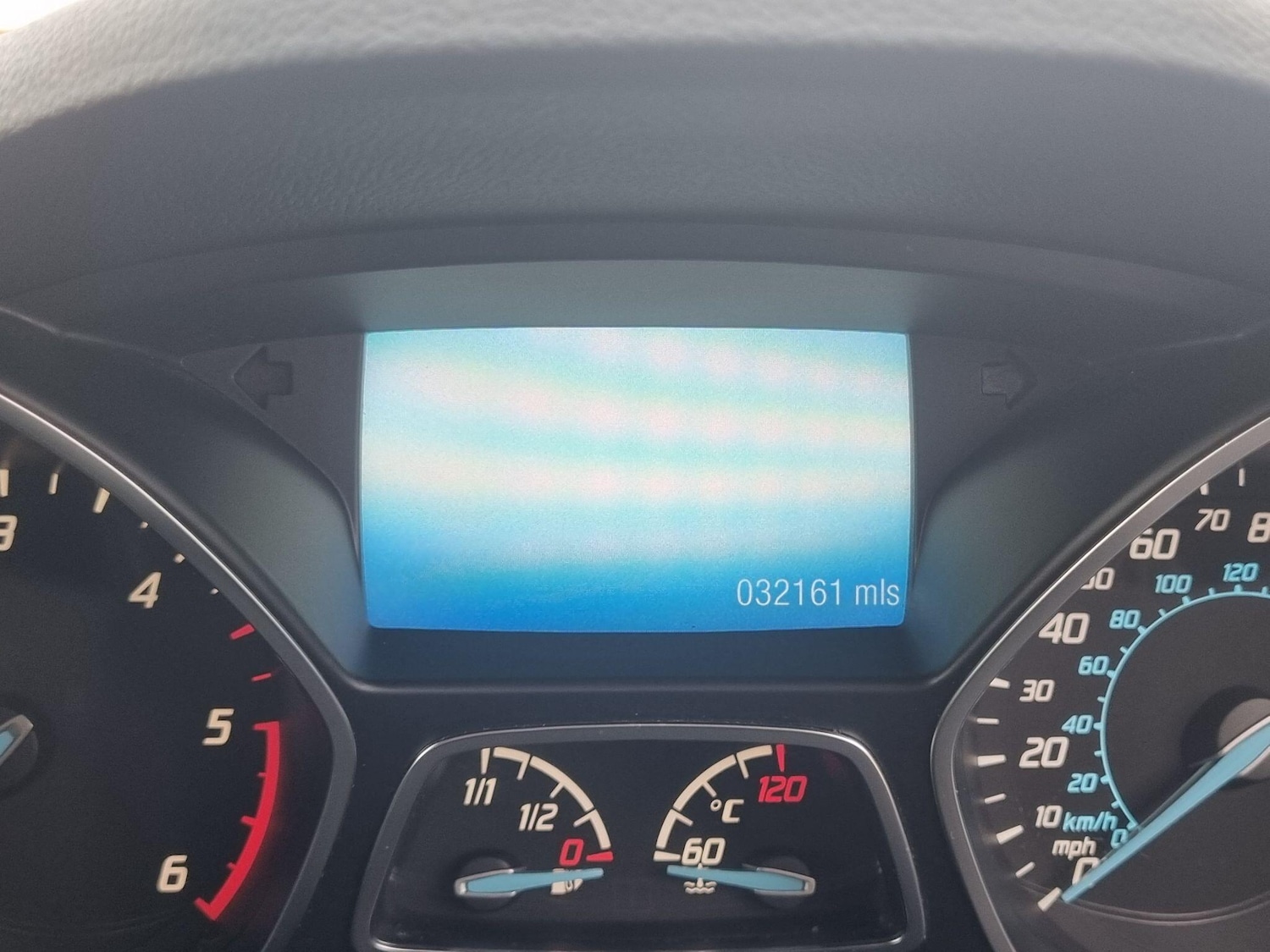 Used Ford Kuga 2016 for sale - 76371369: Photo 9