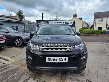 Used Land Rover Discovery Sport 2015 for sale - 78911040: Photo