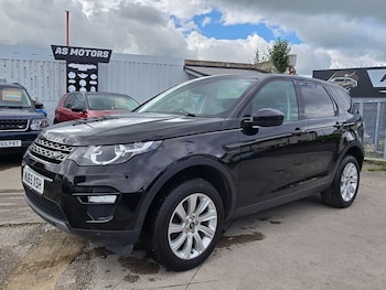 Used Land Rover Discovery Sport 2015 for sale - 78911040: Photo
