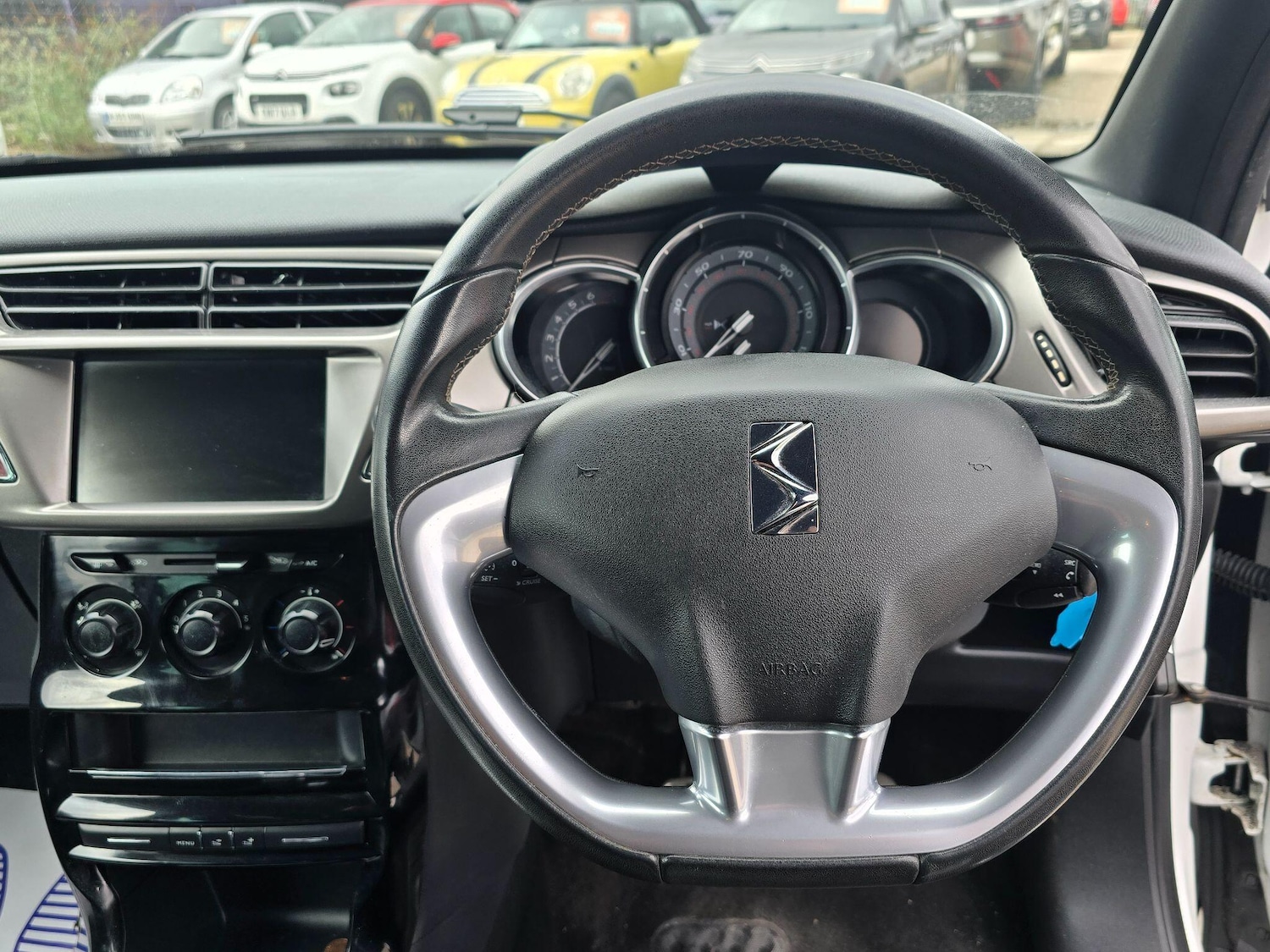 Used DS Automobiles DS 3 2016 for sale - 77883143: Photo 9