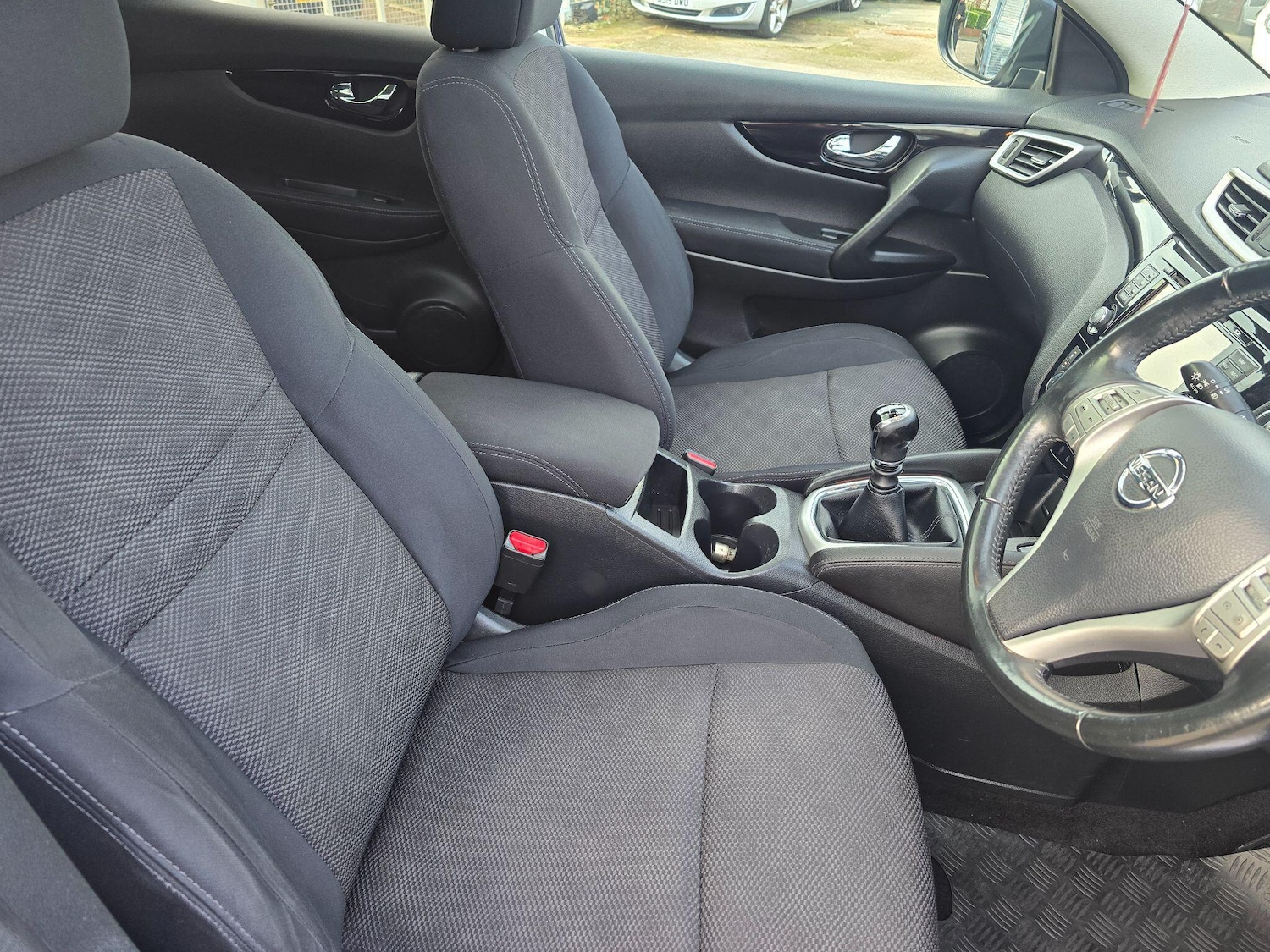 Used Nissan Qashqai for sale - 77359221: Photo 12