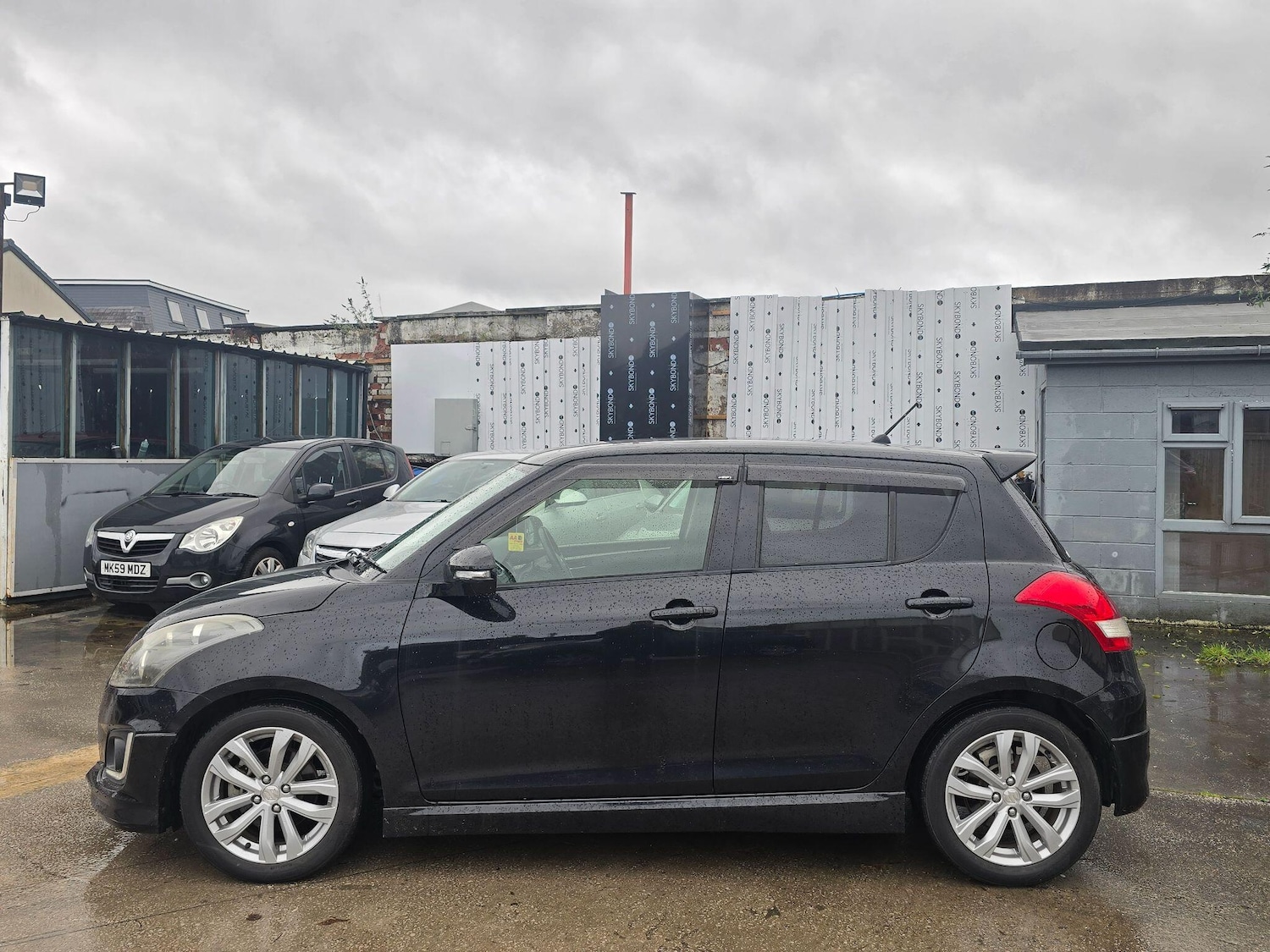 Used Suzuki Swift 2025 for sale - 76918536: Photo 4