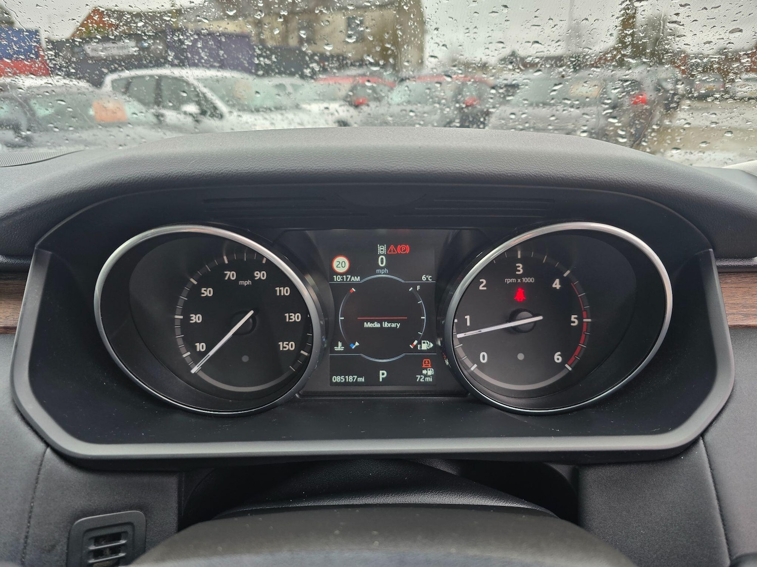 Used Land Rover Discovery 2017 for sale - 77625356: Photo 10