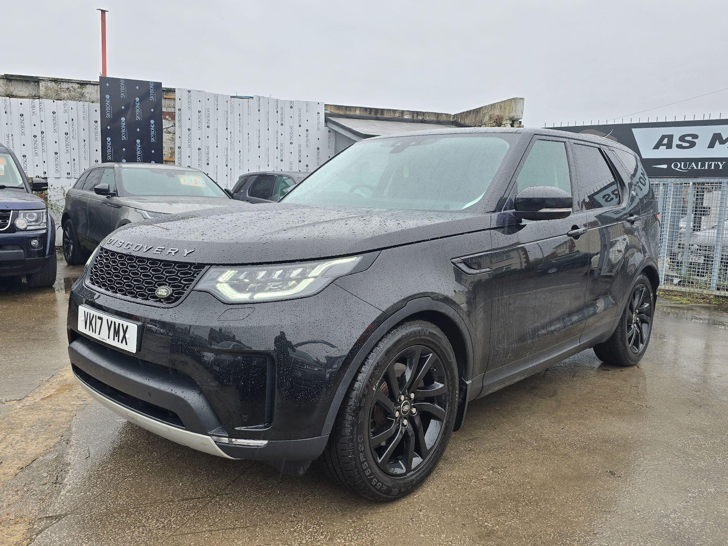 Used Land Rover Discovery 2017 for sale - 77625356: Photo 3