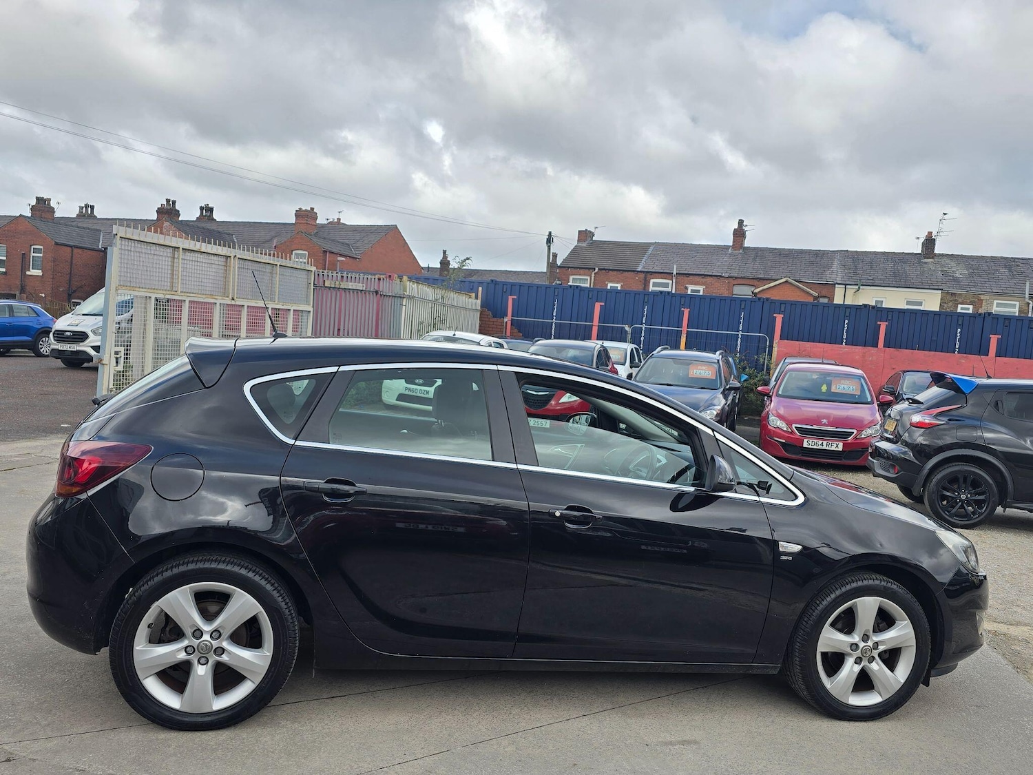 Used Vauxhall Astra 2011 for sale - 78058717: Photo 8