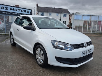Used Volkswagen Polo 2011 for sale - 76592583: Photo