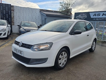 Used Volkswagen Polo 2011 for sale - 76592583: Photo