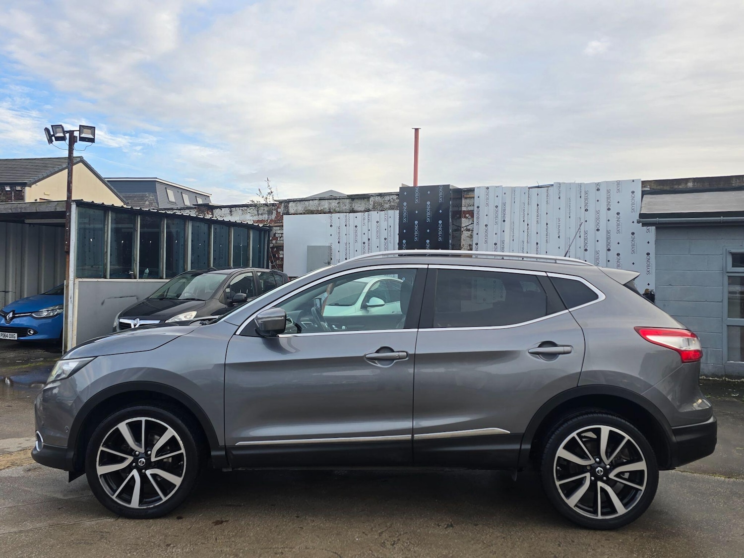 Used Nissan Qashqai 2014 for sale - 76832801: Photo 4