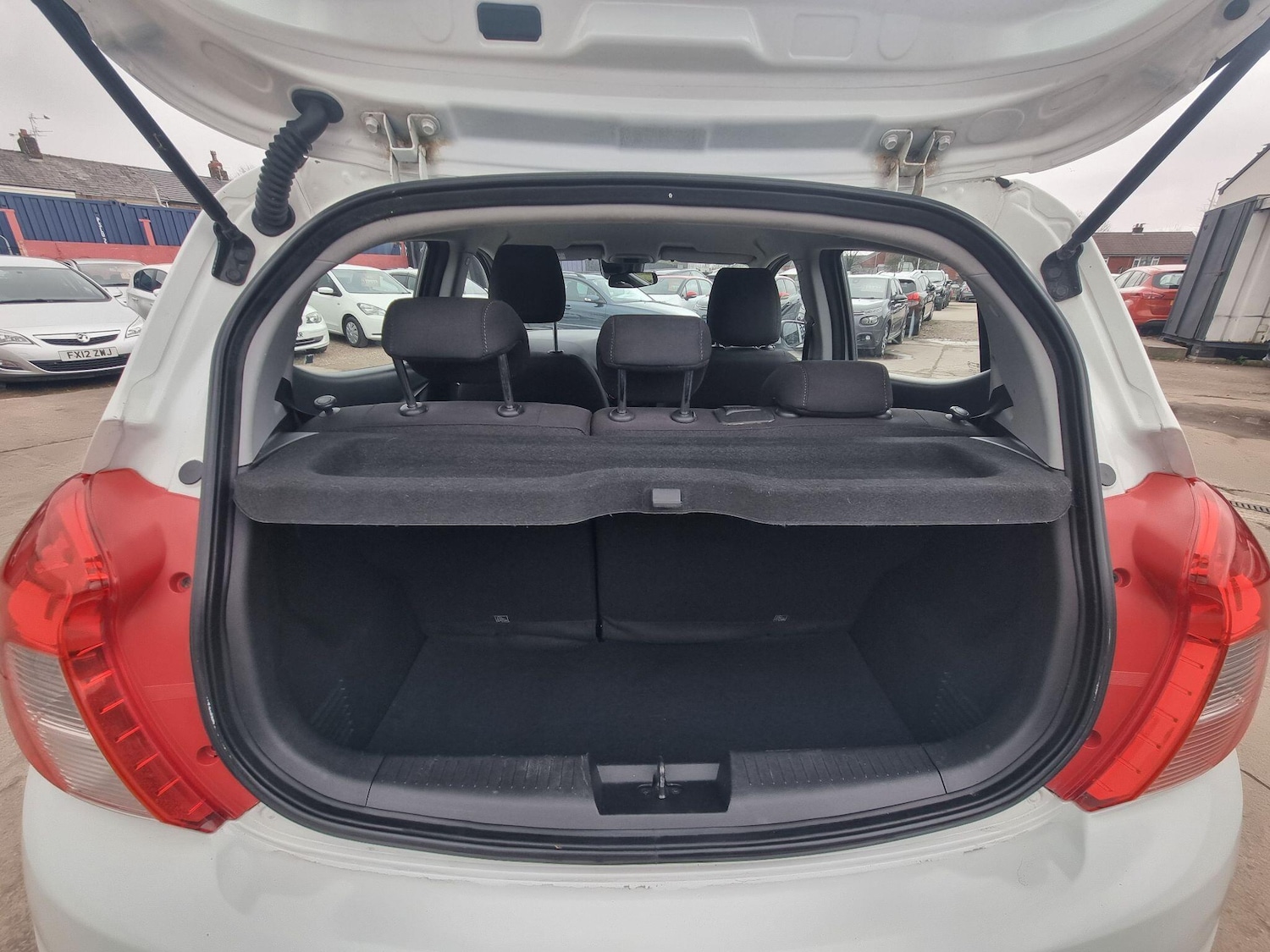 Used Vauxhall Viva 2015 for sale - 77724231: Photo 13