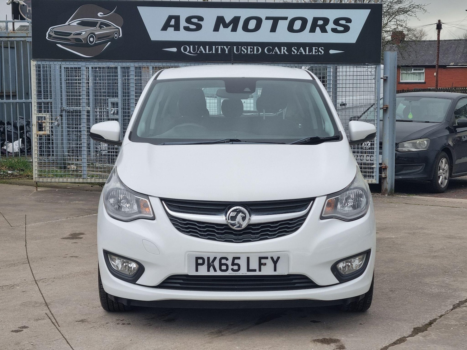 Used Vauxhall Viva 2015 for sale - 77724231: Photo 2