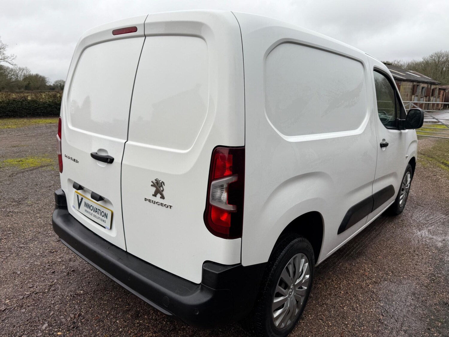 Used Peugeot Partner 2020 for sale - 77305698: Photo 25