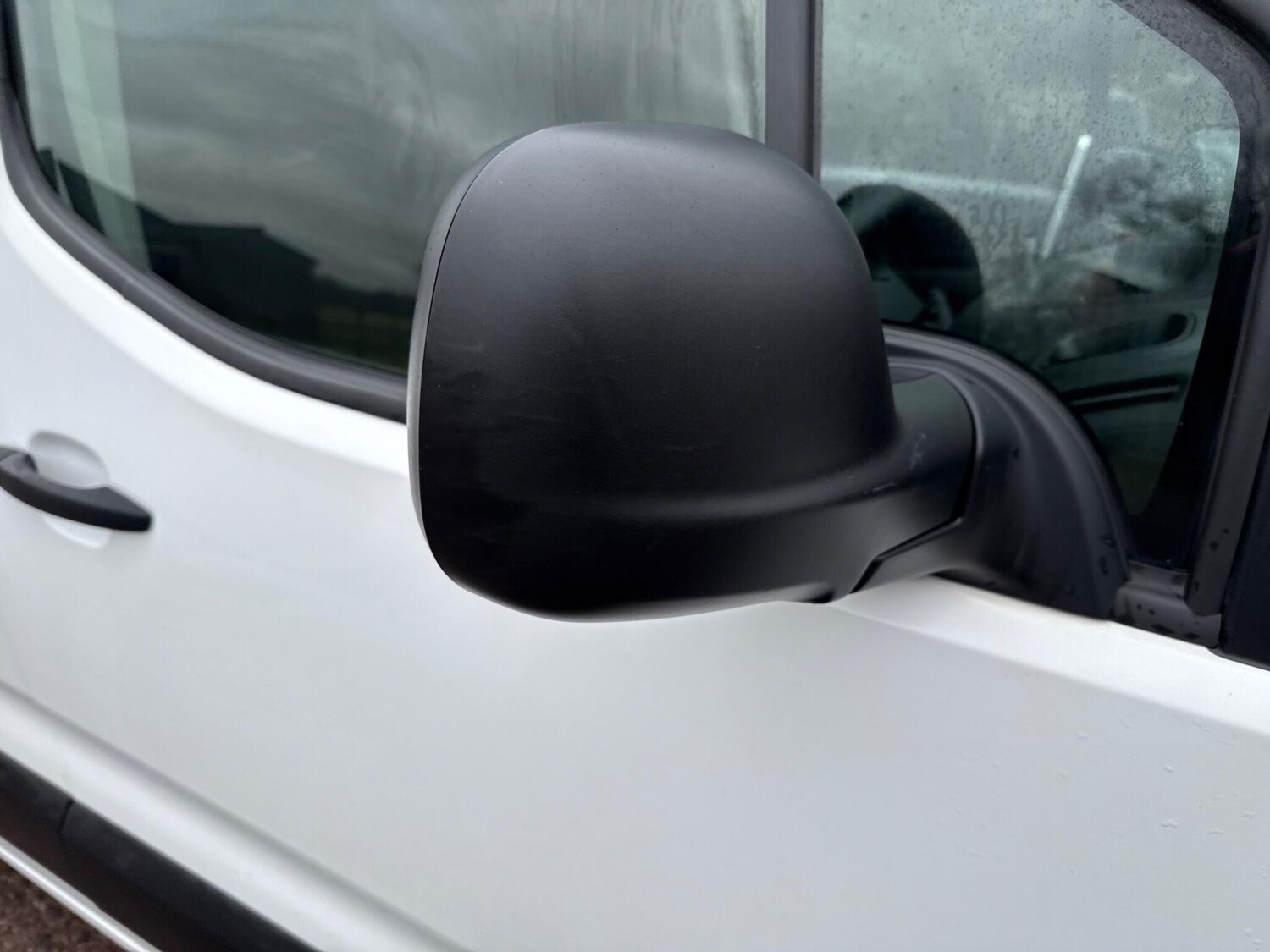 Used Peugeot Partner 2020 for sale - 77305698: Photo 31