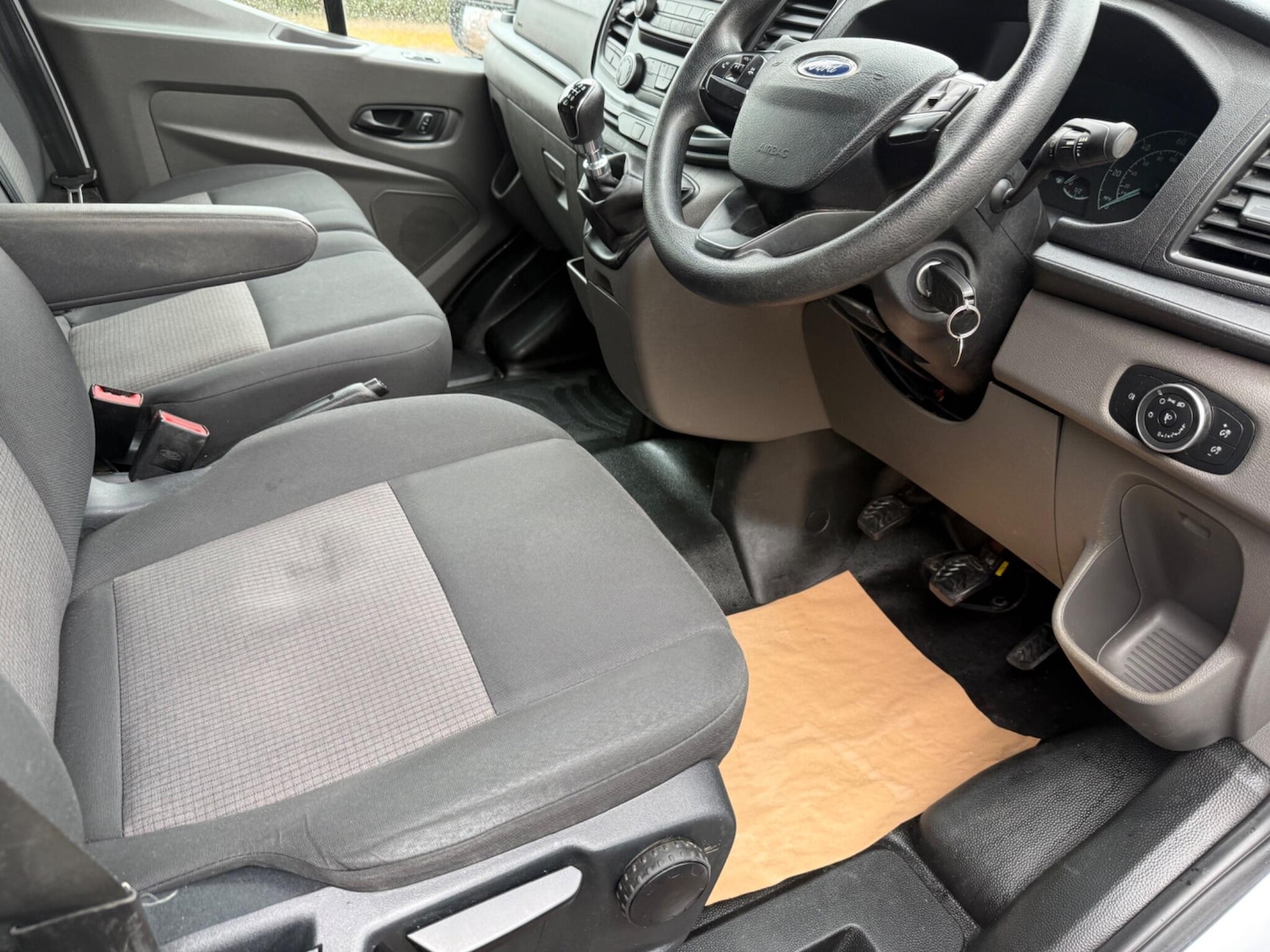 Used Ford Transit 2023 for sale - 78085944: Photo 50