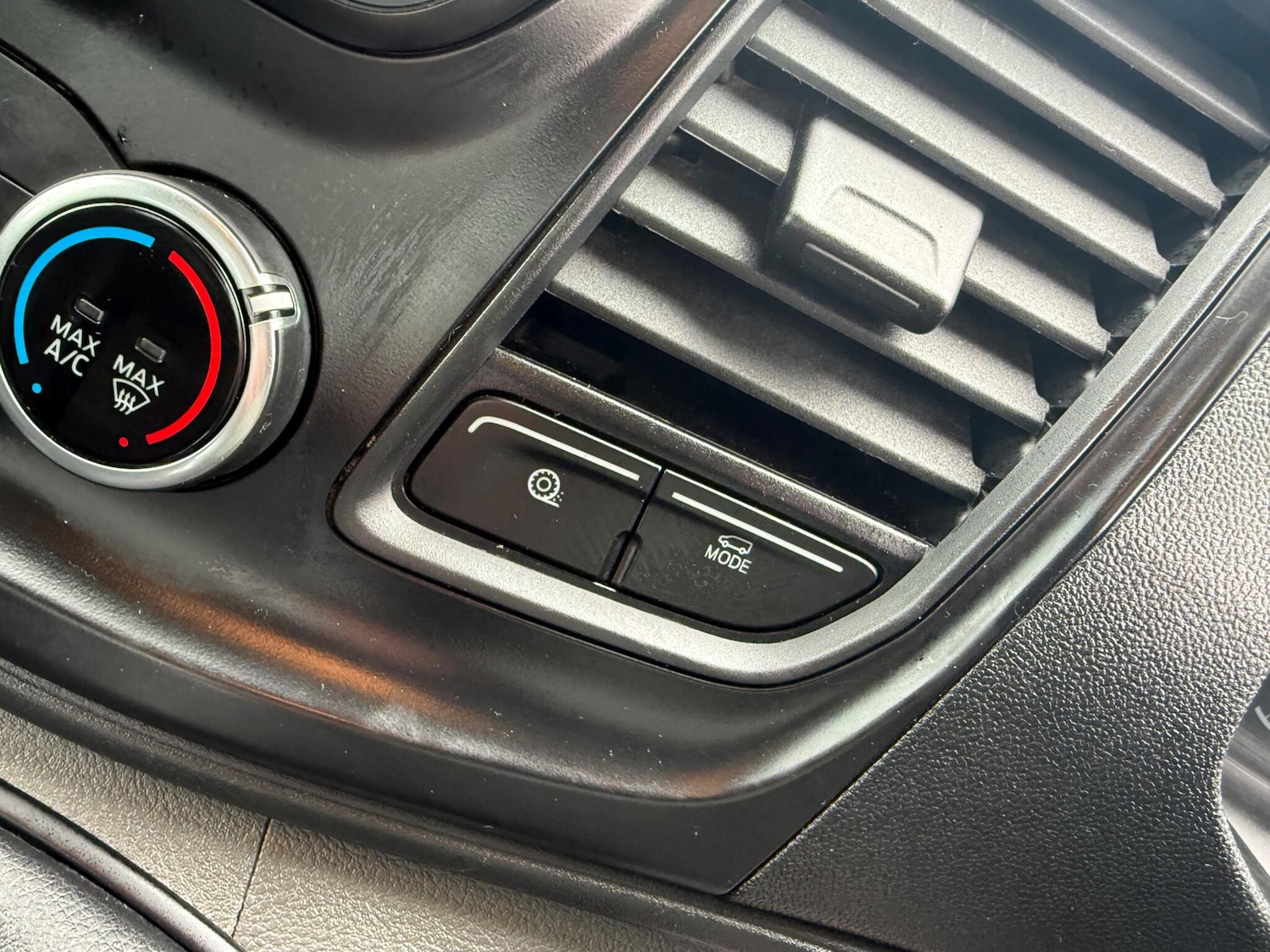 Used Ford Transit for sale - 77809124: Photo 63