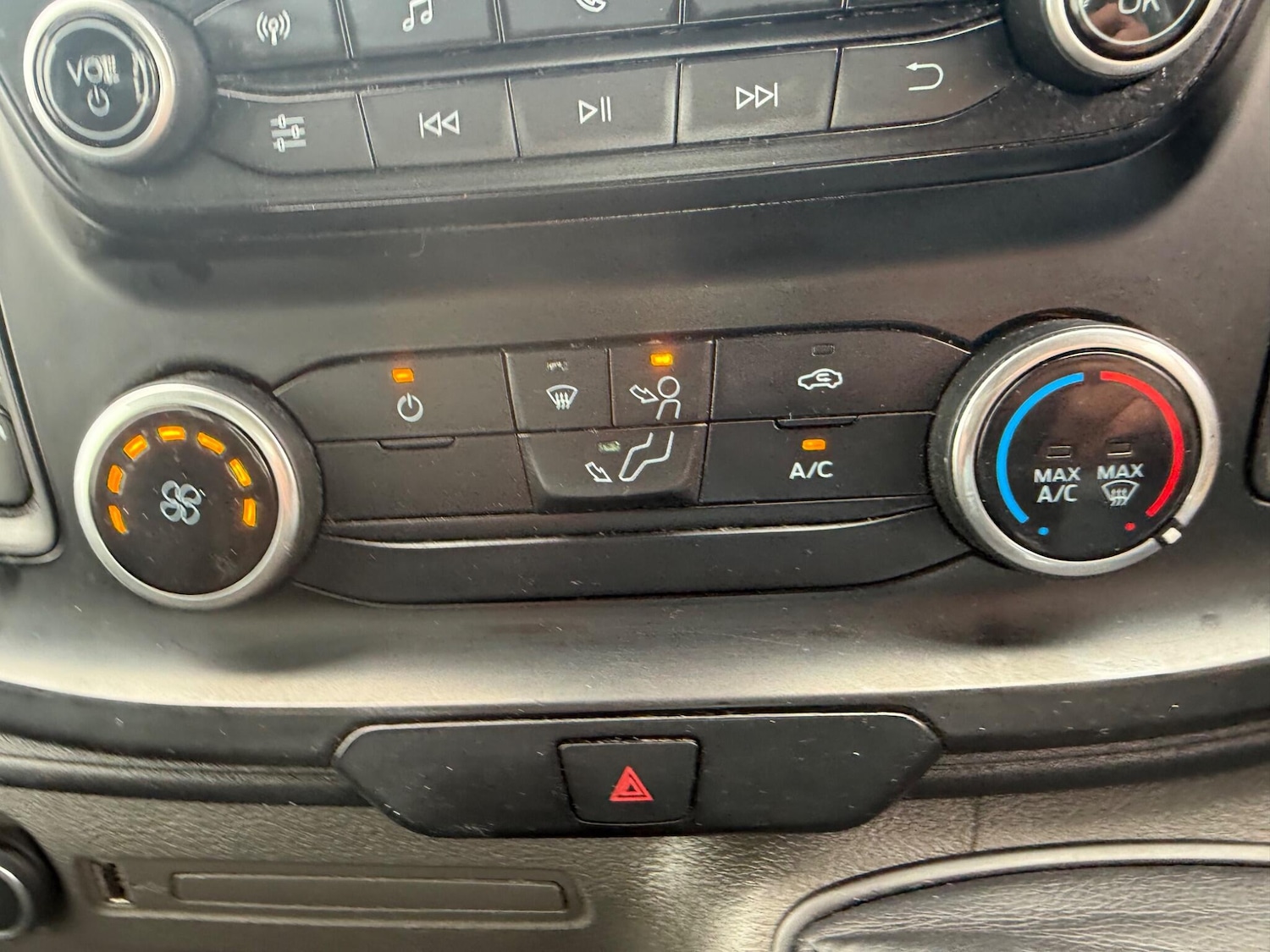 Used Ford Transit 2020 for sale - 78086665: Photo 47