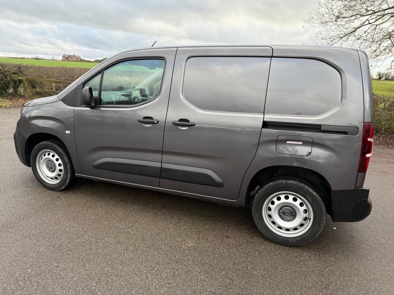 Used Peugeot Partner 2023 for sale - 77305201: Photo 23