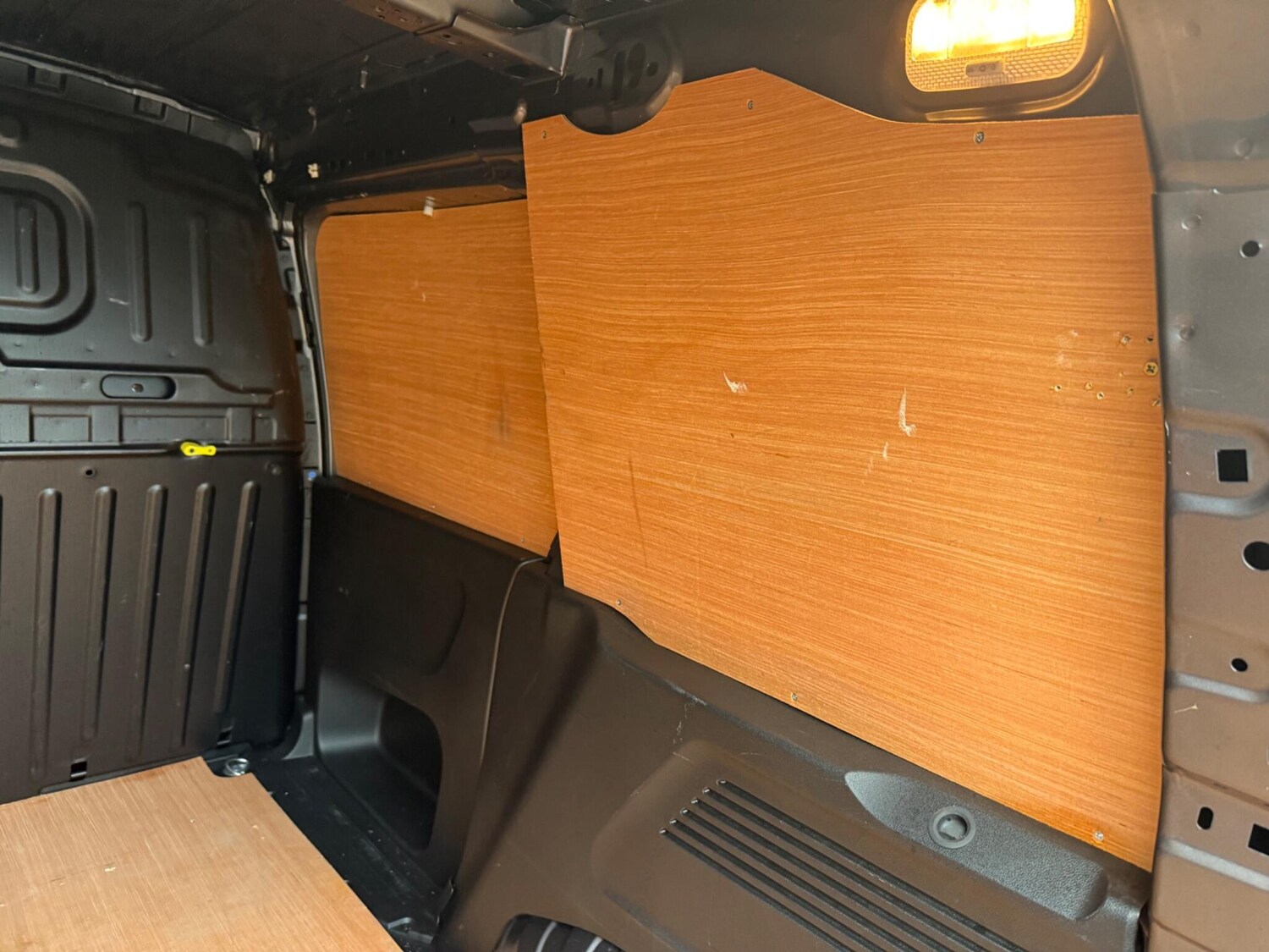 Used Peugeot Partner 2023 for sale - 77305201: Photo 42