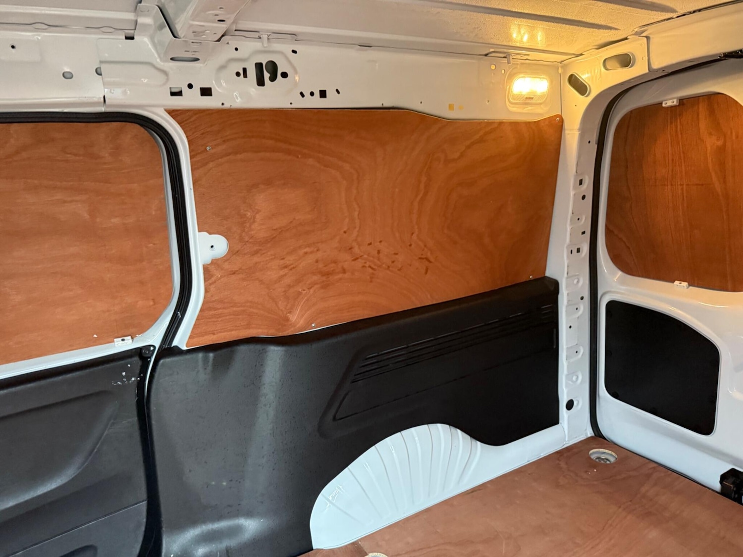 Used Vauxhall Combo 2022 for sale - 77305960: Photo 44