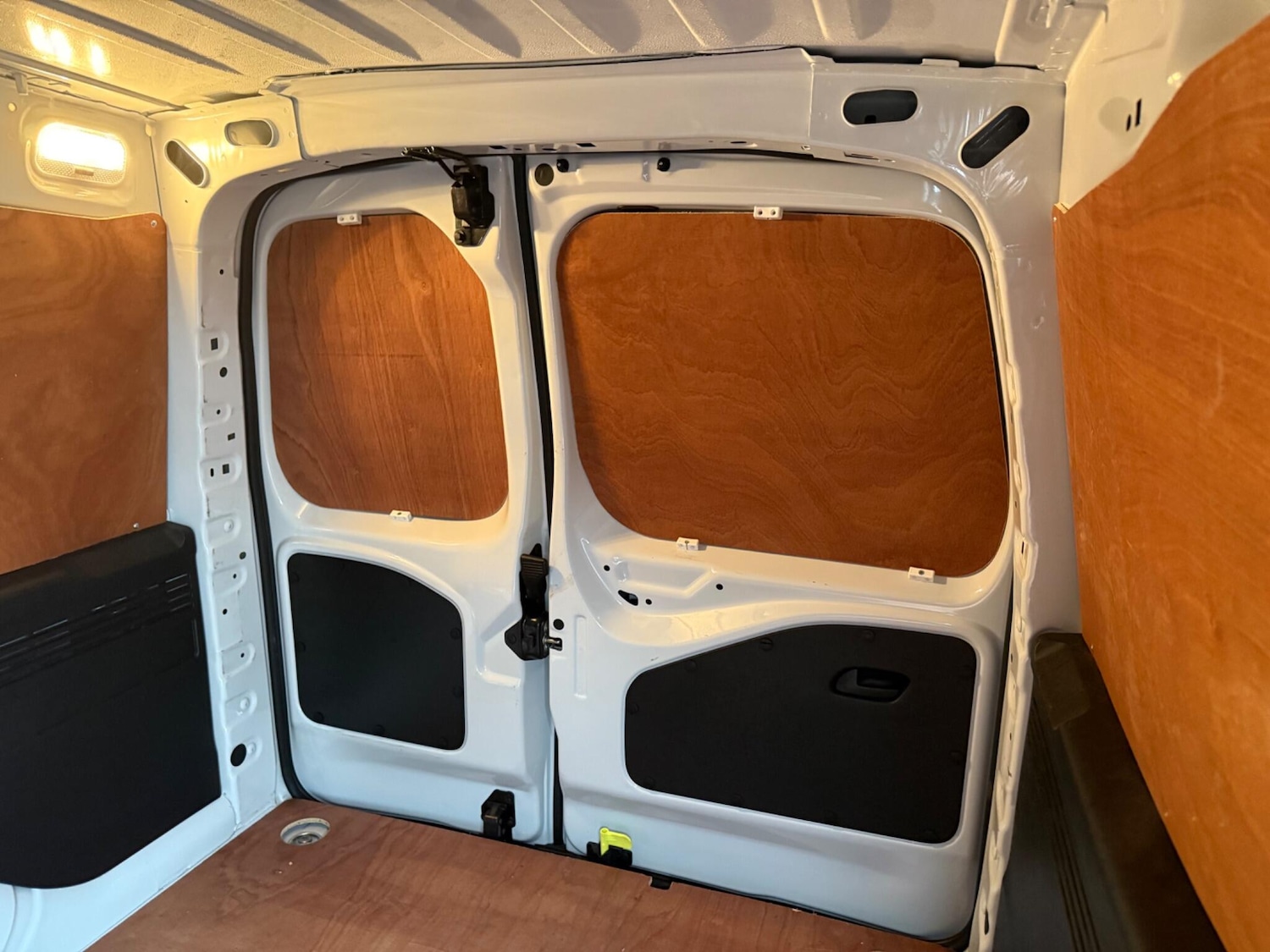 Used Vauxhall Combo 2022 for sale - 77305960: Photo 46