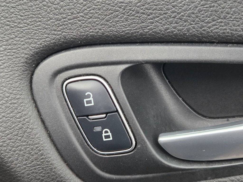 Used Ford Focus 2018 for sale - 76883746: Photo 15