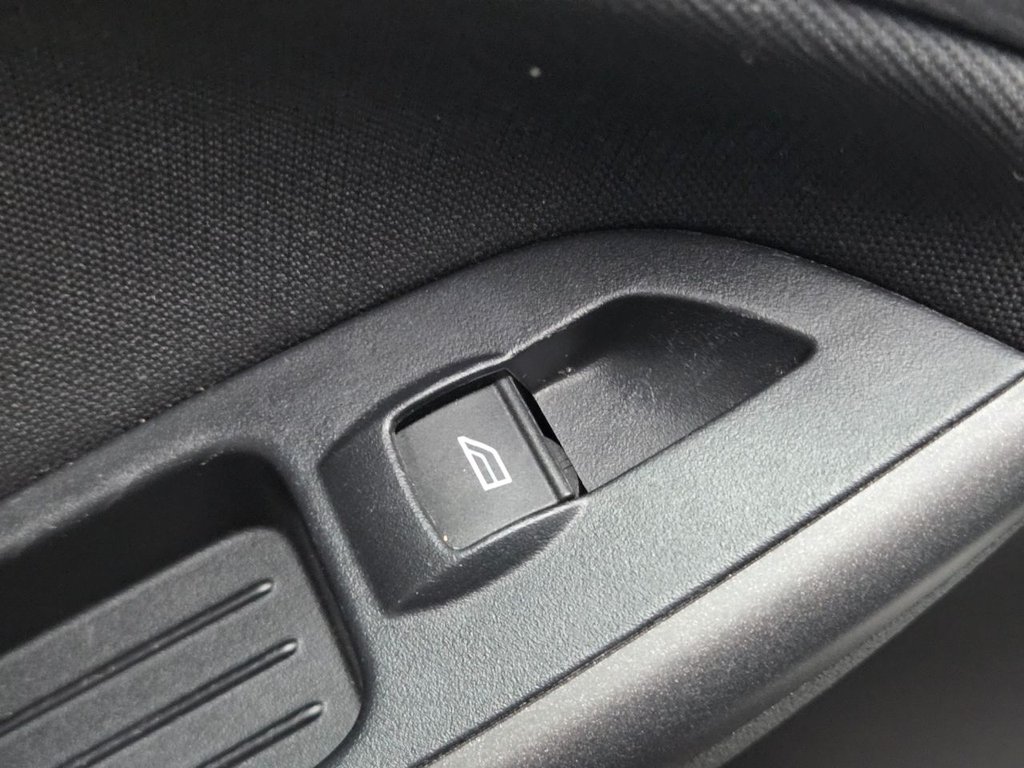 Used Ford Focus 2018 for sale - 76883746: Photo 21