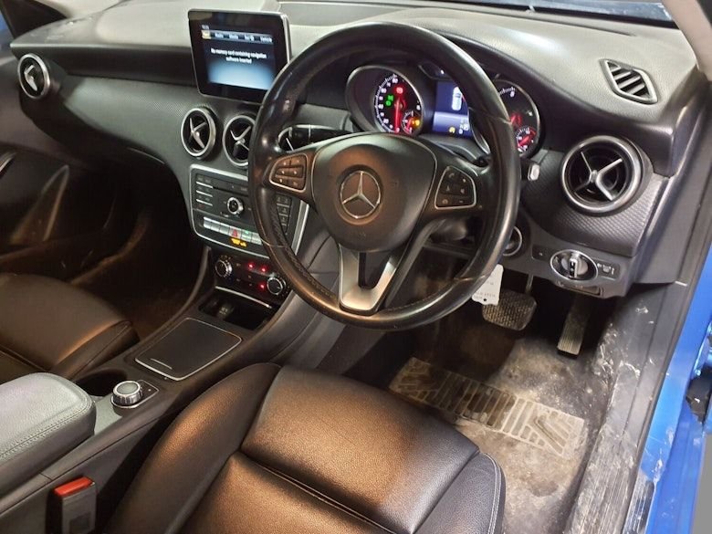 Used Mercedes-Benz A-Class 2016 for sale - 77655341: Photo 3