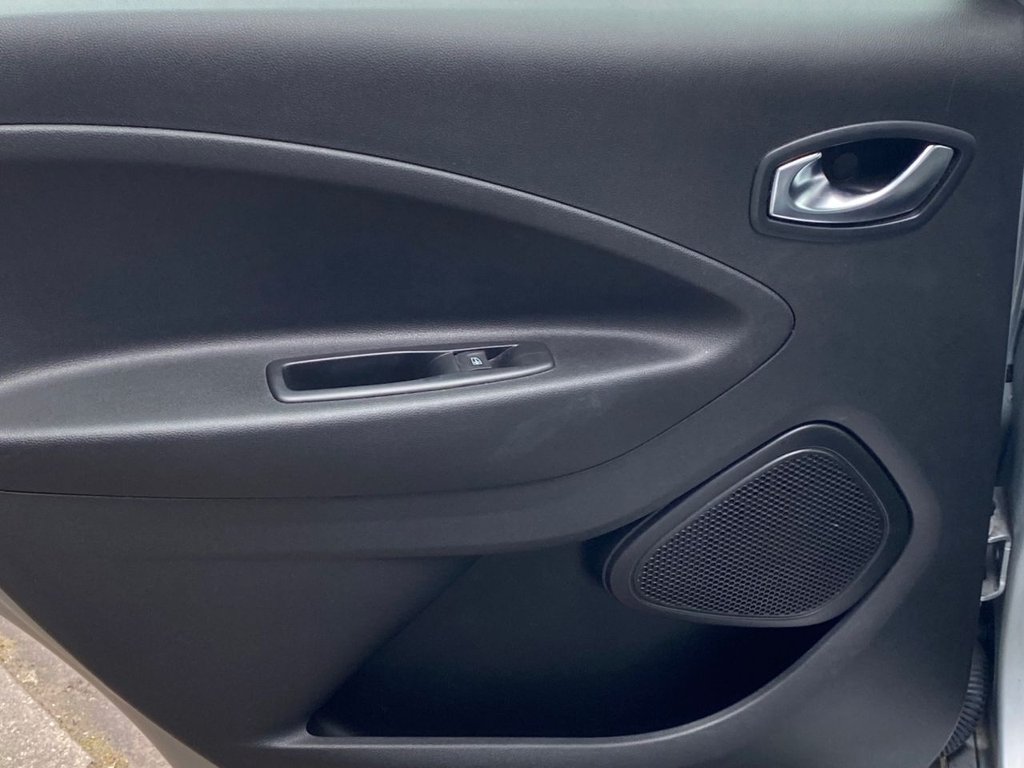 Used Renault Zoe 2020 for sale - 77512504: Photo 14