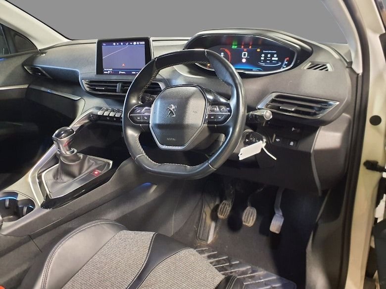 Used Peugeot 3008 2018 for sale - 77512516: Photo 3