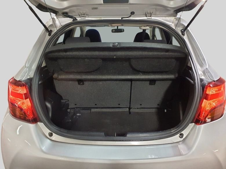 Used Toyota Yaris 2016 for sale - 77356430: Photo 5