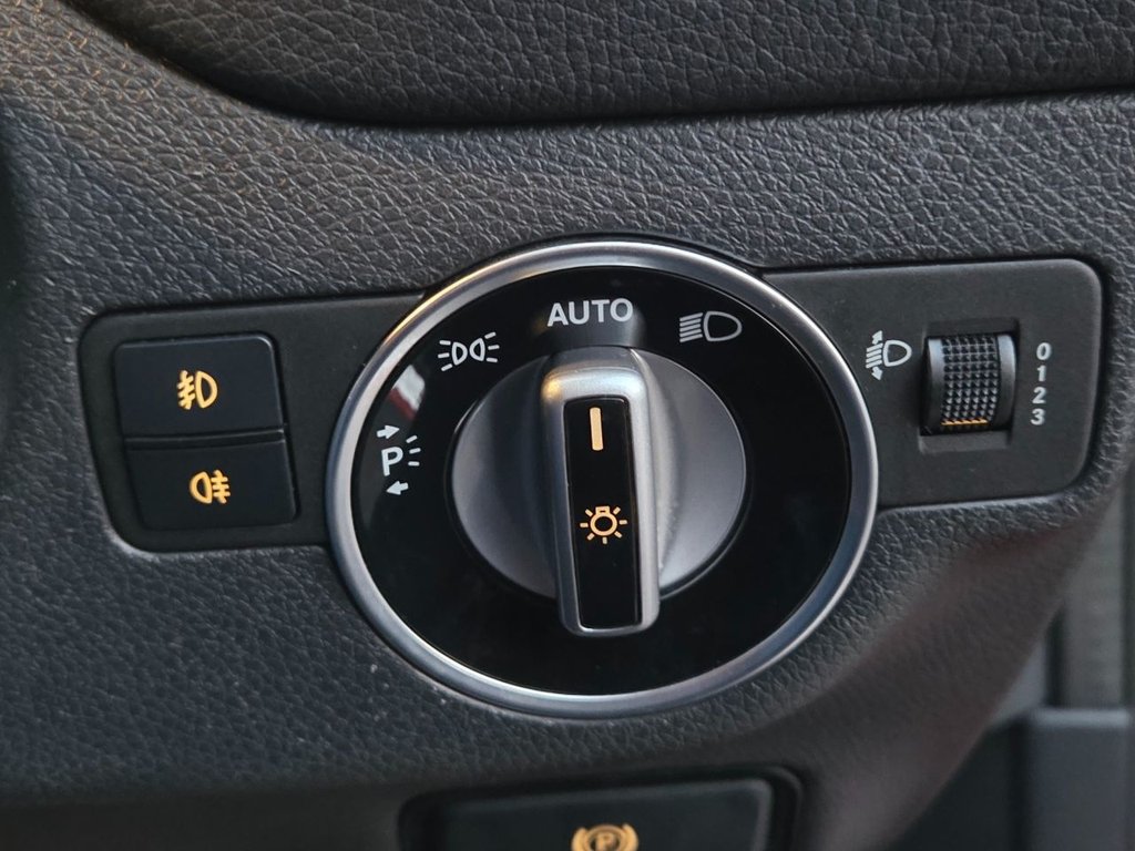 Used Mercedes-Benz GLA 2017 for sale - 76554817: Photo 24