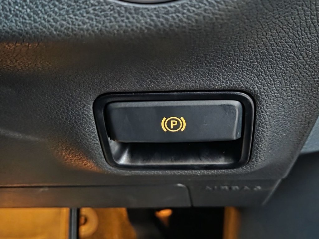 Used Mercedes-Benz GLA 2017 for sale - 76554817: Photo 25