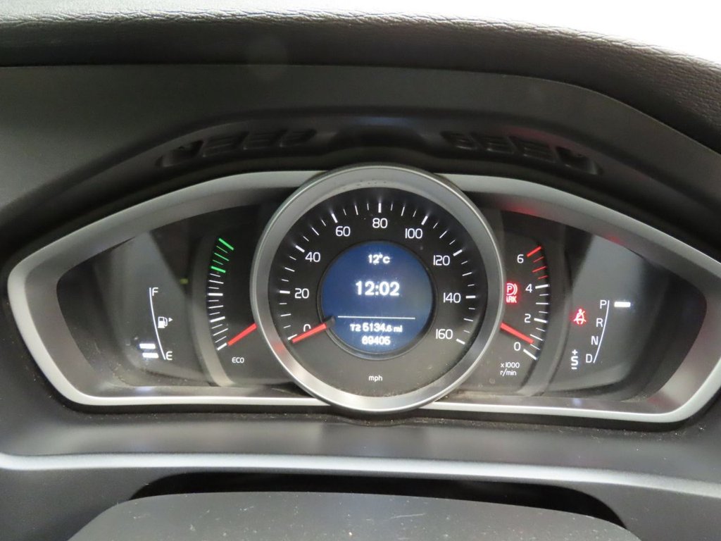 Used Volvo V40 2012 for sale - 76554816: Photo 12