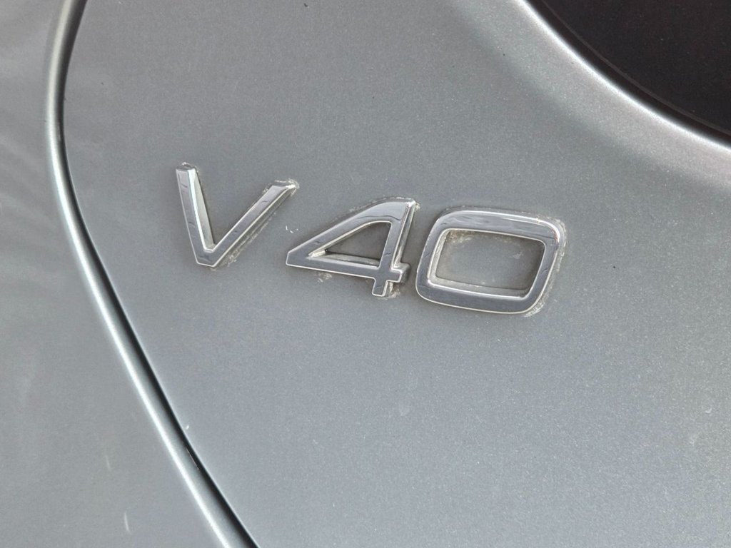 Used Volvo V40 2012 for sale - 76554816: Photo 16