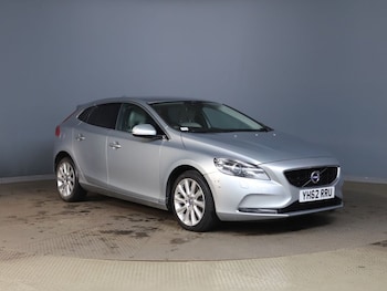 Used Volvo V40 2012 for sale - 76554816: Photo