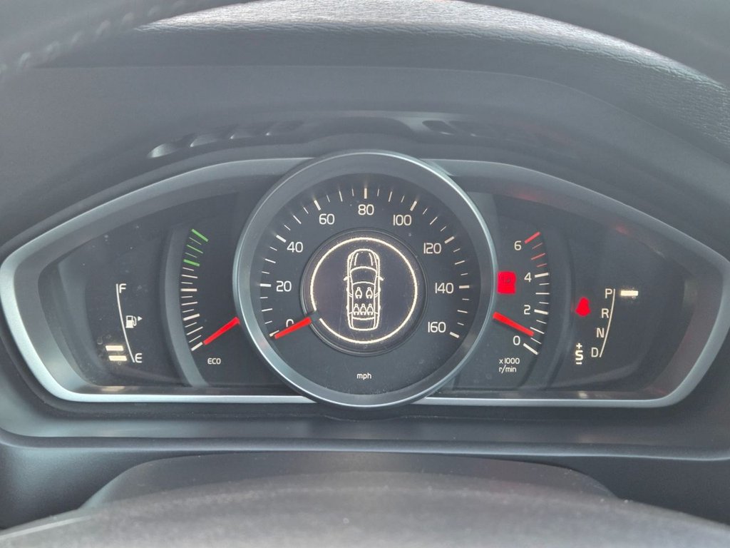 Used Volvo V40 2012 for sale - 76554816: Photo 25