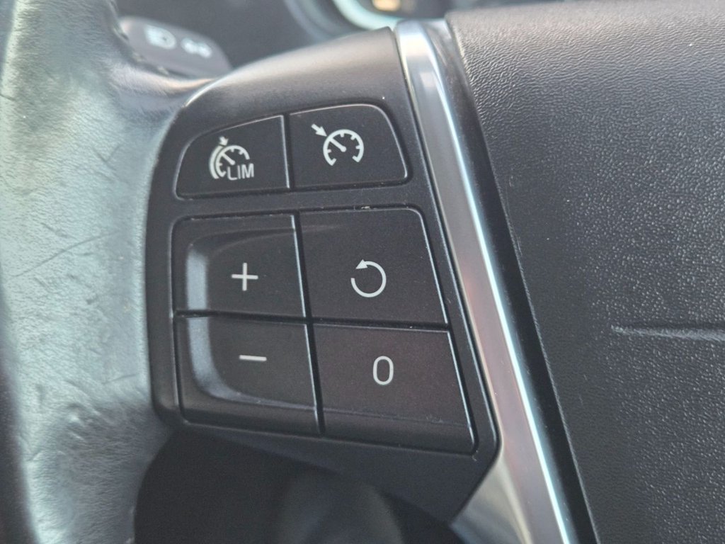 Used Volvo V40 2012 for sale - 76554816: Photo 26