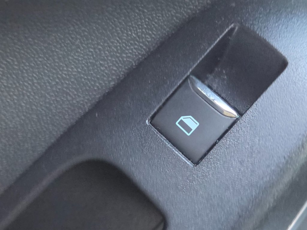 Used Ford Fiesta 2018 for sale - 76783963: Photo 16