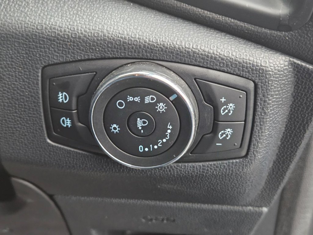 Used Ford Ecosport 2018 for sale - 76783923: Photo 18