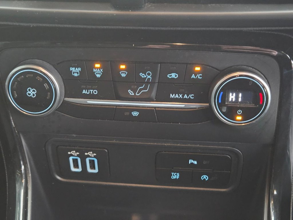 Used Ford Ecosport 2018 for sale - 76783923: Photo 24
