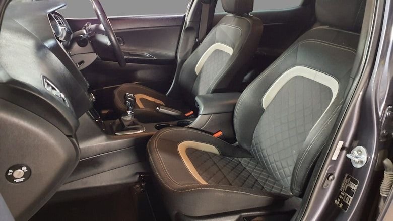 Used Kia Ceed 2018 for sale - 77920444: Photo 2