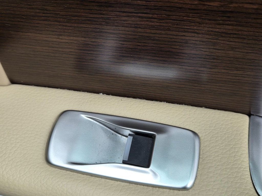 Used Jaguar XF 2014 for sale - 77534241: Photo 13