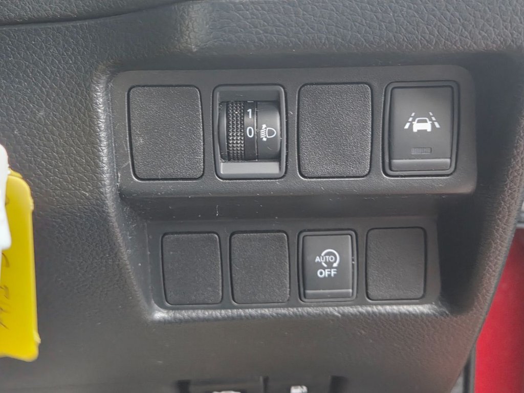 Used Nissan Qashqai 2018 for sale - 77122212: Photo 21