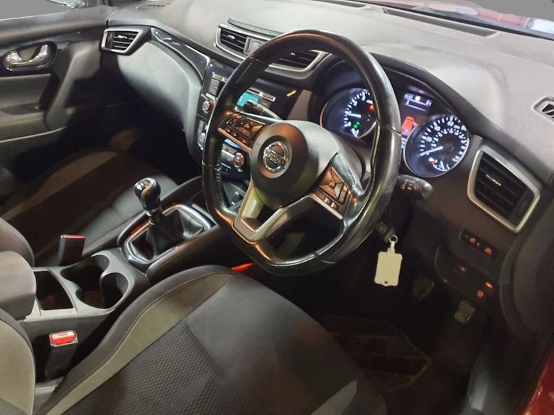 Used Nissan Qashqai 2018 for sale - 77122212: Photo 6