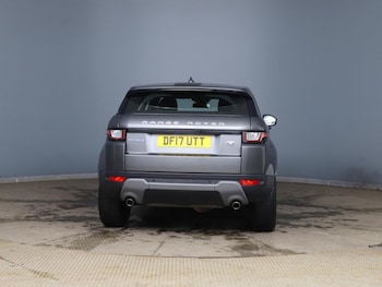 Used Land Rover Range Rover Evoque 2017 for sale - 77614186: Photo