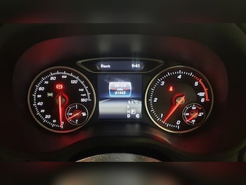 Used Mercedes-Benz B Class 2016 for sale - 77734561: Photo