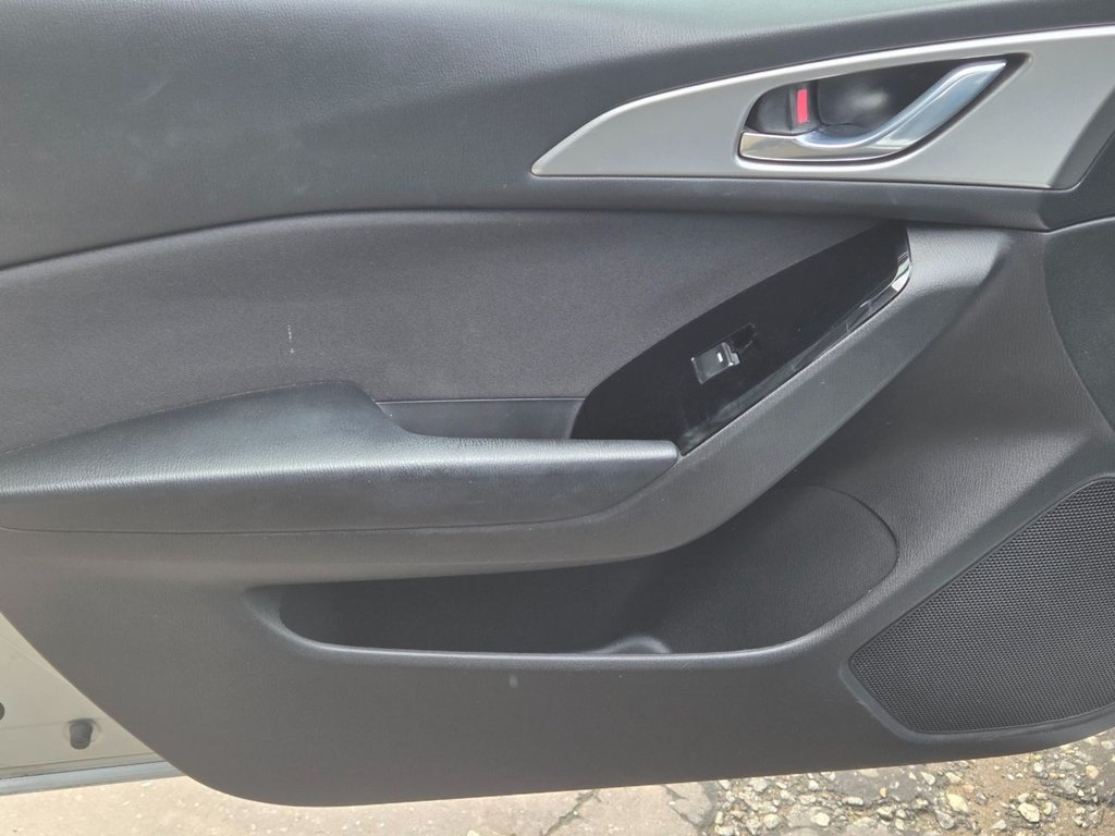 Used Mazda Mazda3 2017 for sale - 76554782: Photo 22