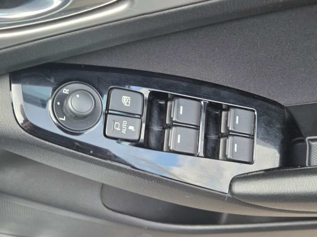 Used Mazda Mazda3 2017 for sale - 76554782: Photo 29