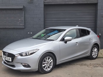 Used Mazda Mazda3 2017 for sale - 76554782: Photo